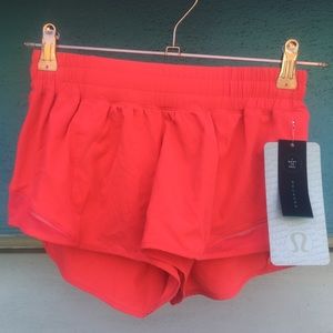 Lululemon Hotty Hot Short II !